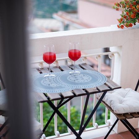 Villa Clara Suites Таормина Экстерьер фото
